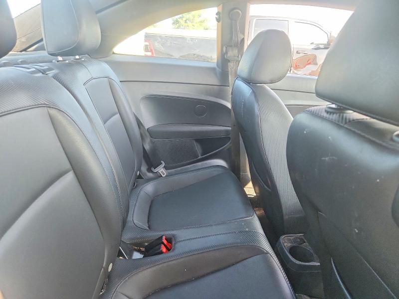 Aukcja sprzedaży 2018 Volkswagen Beetle, vin: 3VWFD7AT1JM727739, numer aukcji: 62836156