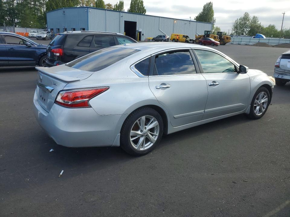Продаж на аукціоні авто 2015 Nissan Altima, vin: 1N4AL3APXFC209025, номер лоту: 64303516