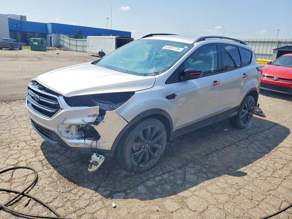 Auction sale of the 2019 Ford Escape, vin: 1FMCU0GD2KUA80788, lot number: 63909236