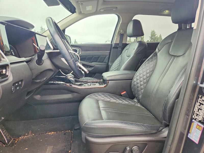 64144696 :رقم المزاد ، 5XYRK4LF0MG043942 vin ، 2021 Kia Sorento مزاد بيع