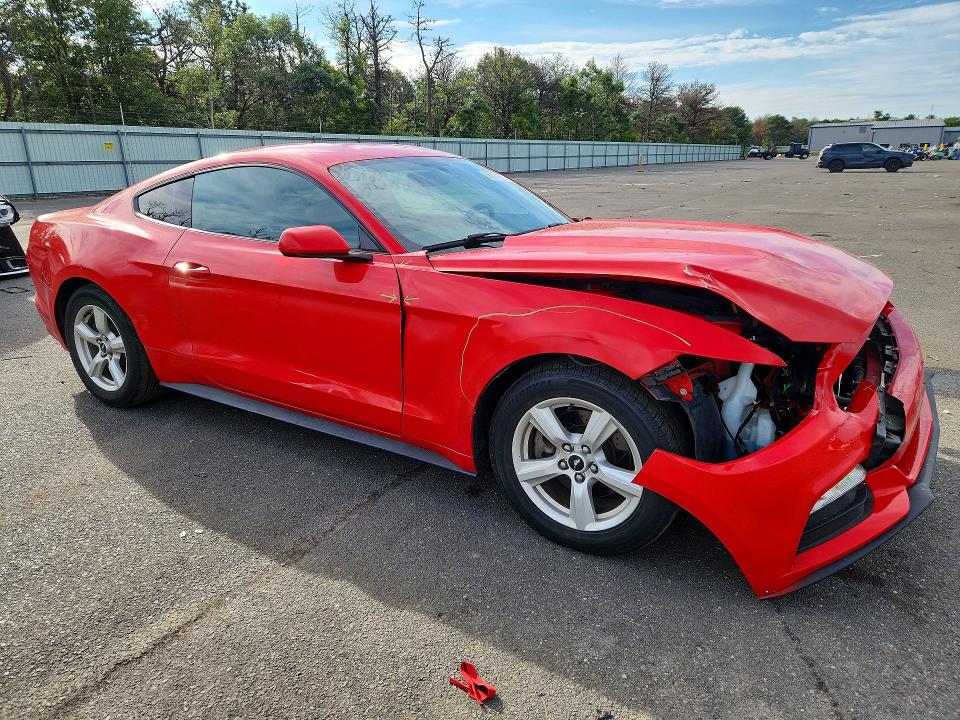 Продажа на аукционе авто 2017 Ford Mustang, vin: 1FA6P8AM1H5332197, номер лота: 66741636