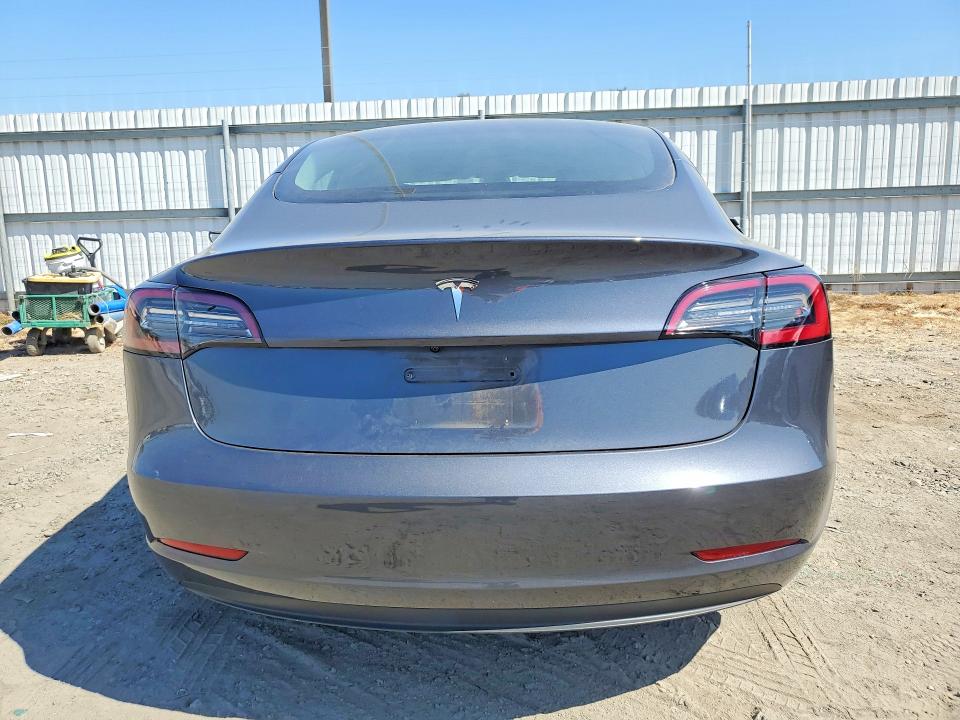 2023 Tesla Model 3 მანქანა იყიდება აუქციონზე, vin: 5YJ3E1EA5PF424873, აუქციონის ნომერი: 63909056