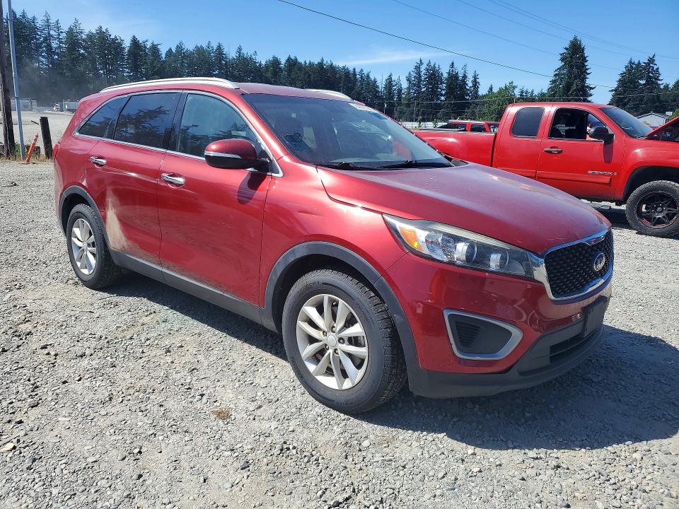 64303056 :رقم المزاد ، 5XYPG4A52HG311933 vin ، 2017 Kia Sorento مزاد بيع
