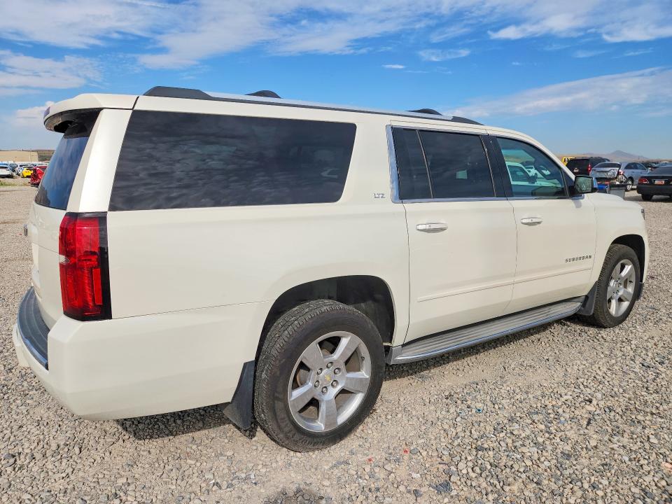 Aukcja sprzedaży 2015 Chevrolet Suburban, vin: 1GNSKKKCXFR141854, numer aukcji: 67362676