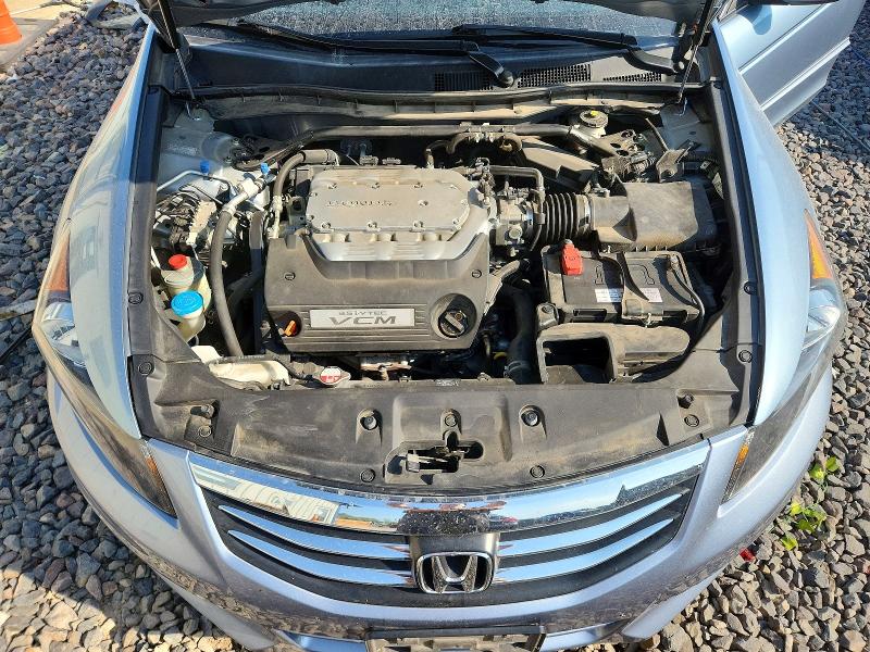 66994066 :رقم المزاد ، 1HGCP3F85BA031640 vin ، 2011 Honda Accord مزاد بيع