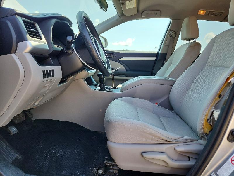 Продажа на аукционе авто 2015 Toyota Highlander, vin: 5TDBKRFH3FS173442, номер лота: 63801816