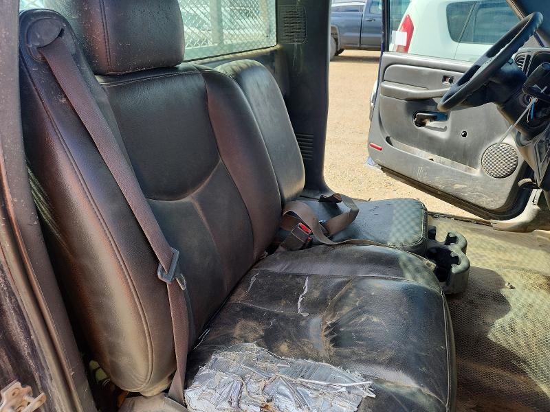Продажа на аукционе авто 2005 Chevrolet Silverado, vin: 1GCEC14XX5Z152848, номер лота: 61410636