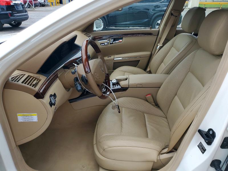 2010 Mercedes-benz S მანქანა იყიდება აუქციონზე, vin: WDDNG7BB2AA328711, აუქციონის ნომერი: 63370846