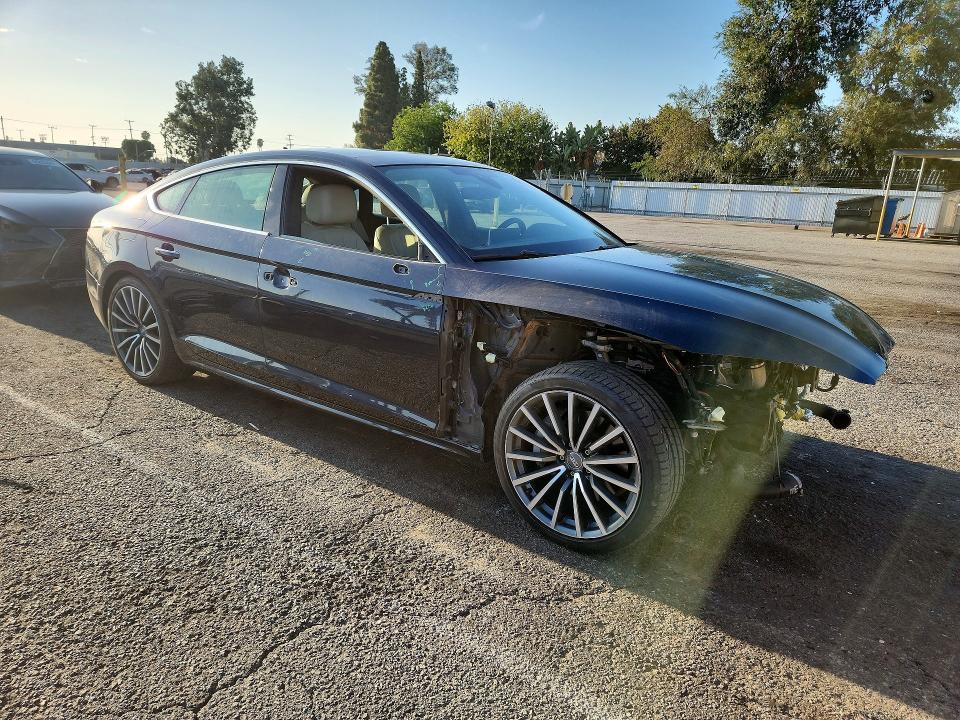 2018 Audi A5 მანქანა იყიდება აუქციონზე, vin: WAUBNCF55JA085344, აუქციონის ნომერი: 66084446