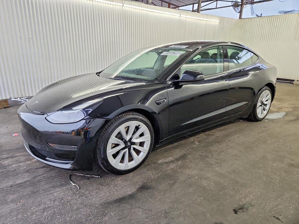 Auction sale of the 2022 Tesla Model 3, vin: 5YJ3E1EAXNF371746, lot number: 65464206