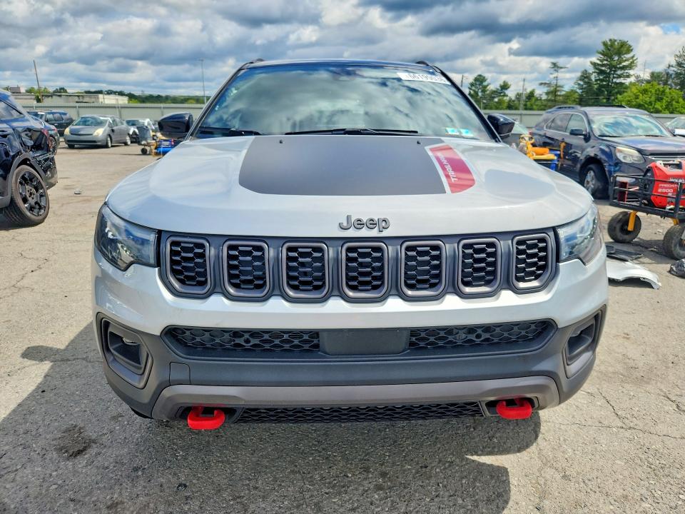 66199036 :رقم المزاد ، 3C4NJDDN9ST508733 vin ، 2025 Jeep Compass مزاد بيع