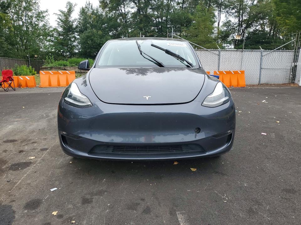 2022 Tesla Model Y მანქანა იყიდება აუქციონზე, vin: 7SAYGDEE8NF454714, აუქციონის ნომერი: 65038086