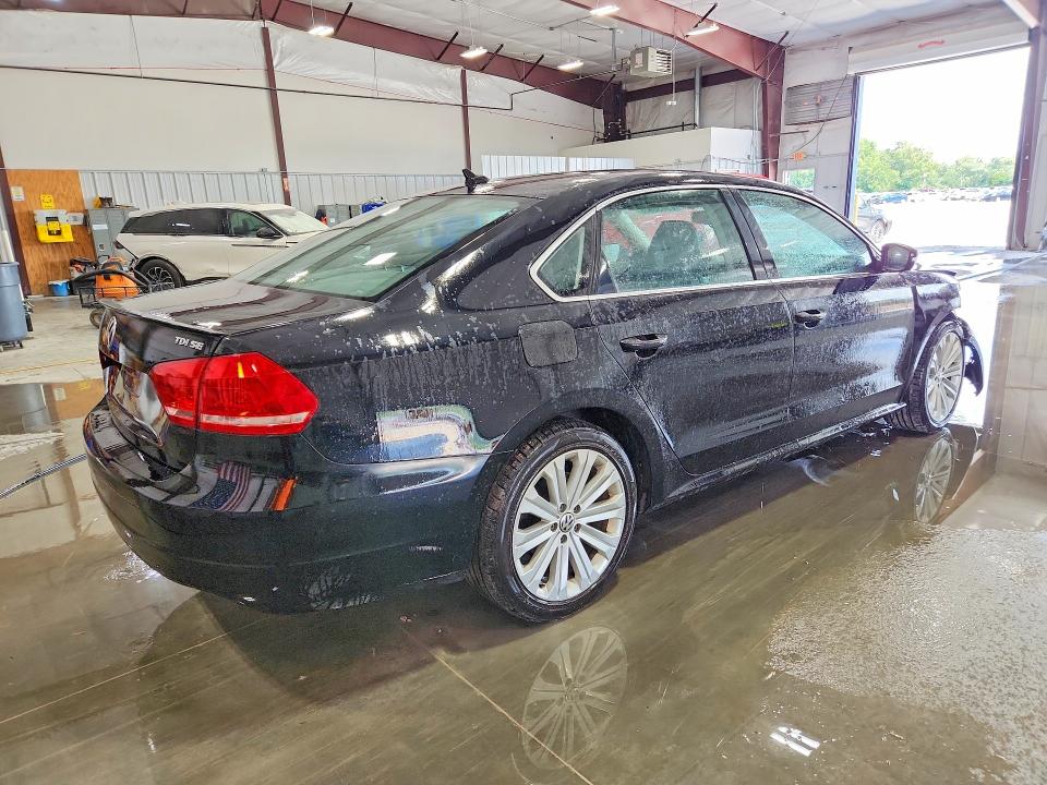 2013 Volkswagen Passat მანქანა იყიდება აუქციონზე, vin: 1VWBN7A36DC102397, აუქციონის ნომერი: 65636666