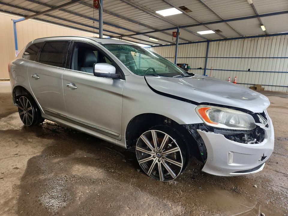 2015 Volvo Xc60 მანქანა იყიდება აუქციონზე, vin: YV4902RCXF2560442, აუქციონის ნომერი: 64603816