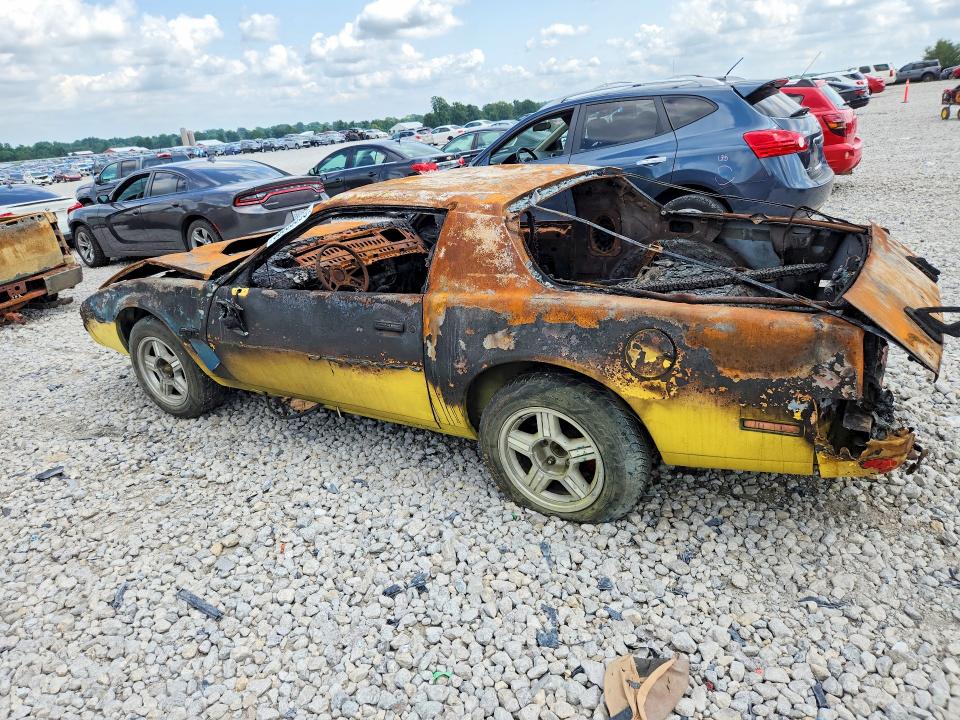Продаж на аукціоні авто 1988 Pontiac Firebird, vin: 1G2FS2187JL250487, номер лоту: 63833896