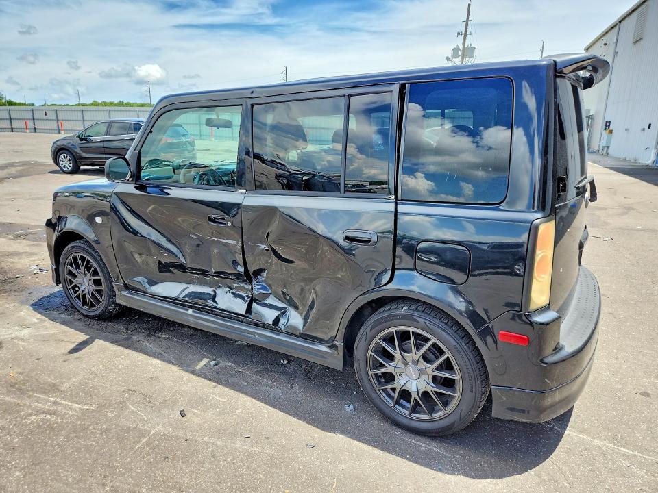 63529516 :رقم المزاد ، JTLKT324840147534 vin ، 2004 Scion Xb مزاد بيع
