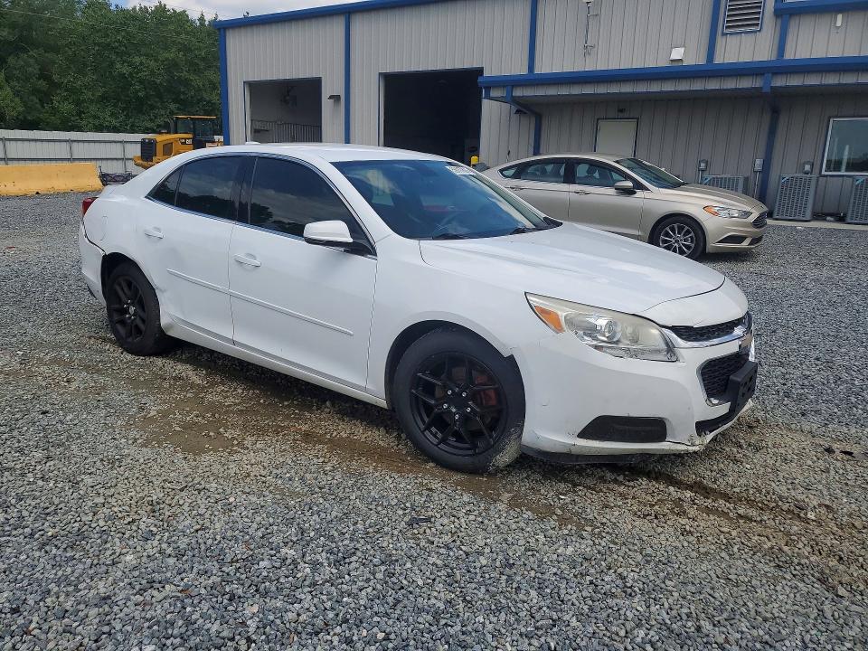 59117806 :رقم المزاد ، 1G11C5SL3FF201096 vin ، 2015 Chevrolet Malibu مزاد بيع