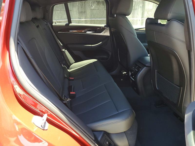 64151596 :رقم المزاد ، 5UX2V1C01M9E14290 vin ، 2021 Bmw X4 مزاد بيع