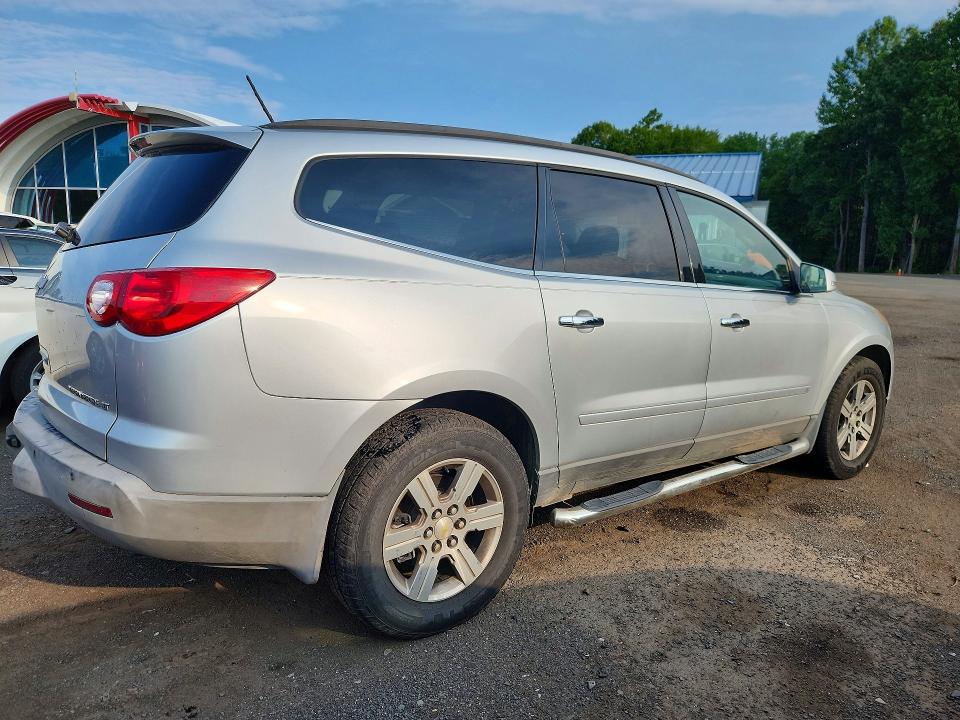 64344606 :رقم المزاد ، 1GNLVFED4AS149716 vin ، 2010 Chevrolet Traverse مزاد بيع