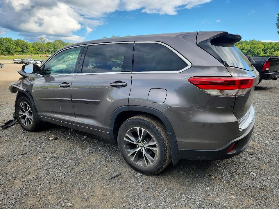 Продажа на аукционе авто 2018 Toyota Highlander, vin: 5TDBZRFH5JS804759, номер лота: 66385356