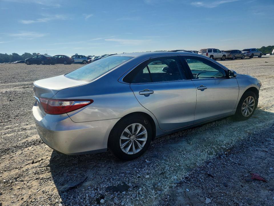 65807526 :رقم المزاد ، 4T4BF1FK0GR564130 vin ، 2016 Toyota Camry مزاد بيع