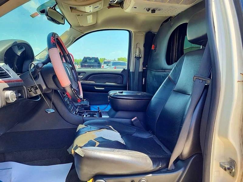 2008 Cadillac Escalade მანქანა იყიდება აუქციონზე, vin: 1GYEC63848R119124, აუქციონის ნომერი: 67417756