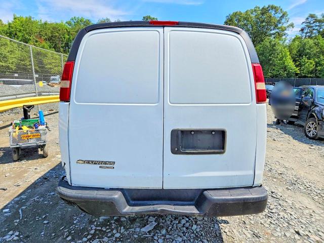 63546726 :رقم المزاد ، 1GCWGFBA5D1102392 vin ، 2013 Chevrolet Express G2500 مزاد بيع
