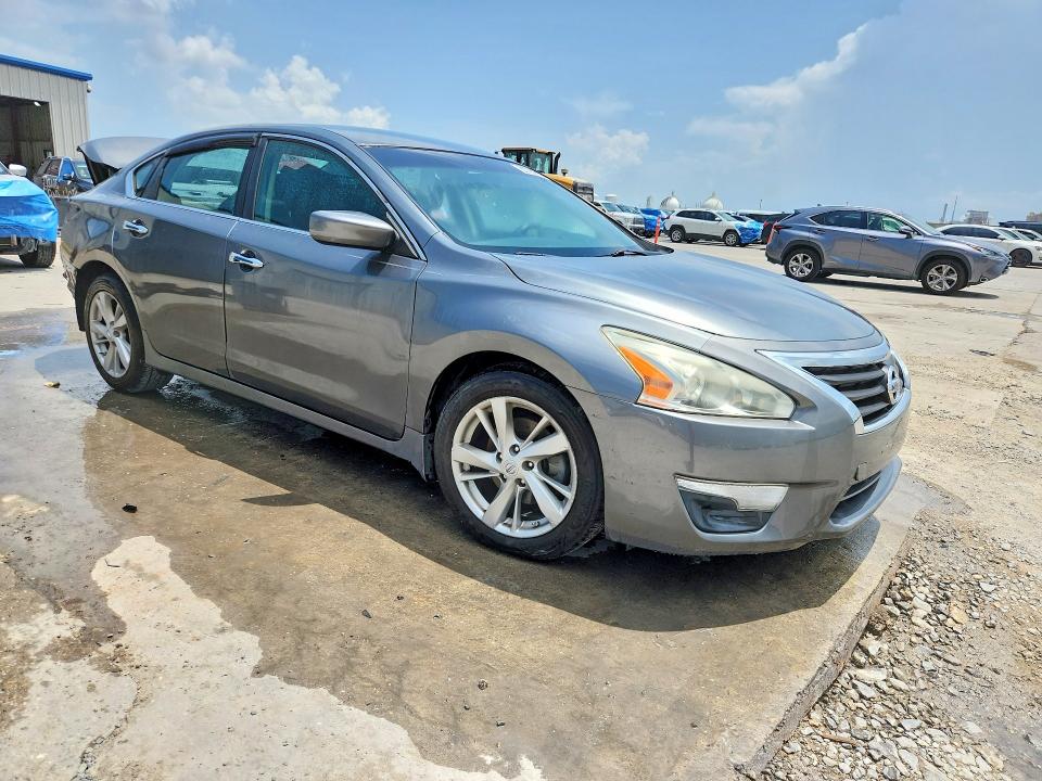 Продаж на аукціоні авто 2014 Nissan Altima, vin: 1N4AL3AP5EC417098, номер лоту: 63725926