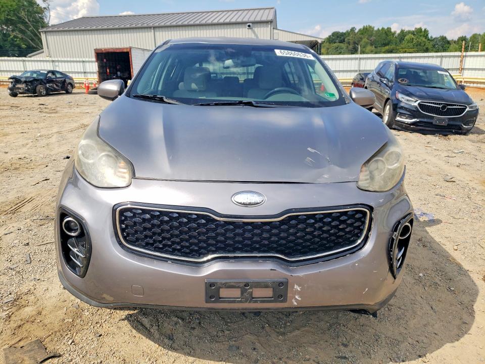 65860636 :رقم المزاد ، KNDPMCACXJ7310064 vin ، 2018 Kia Sportage مزاد بيع