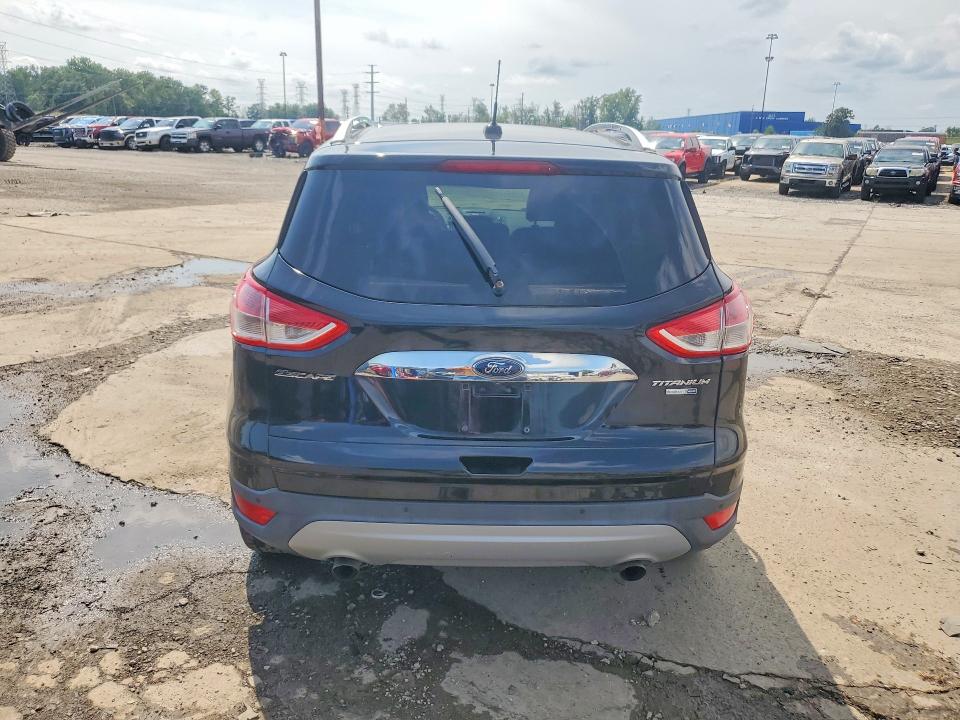 Auction sale of the 2016 Ford Escape, vin: 1FMCU9JX8GUA28225, lot number: 64442346