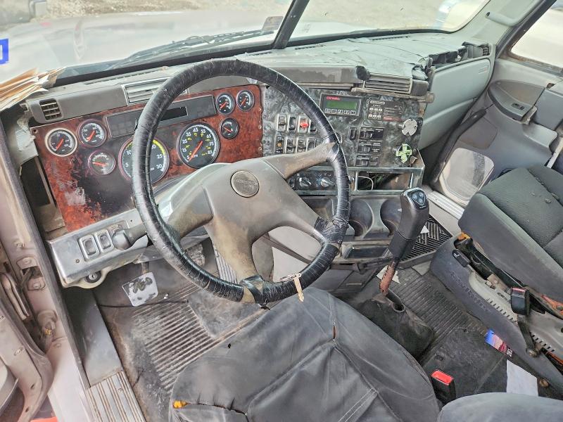 Aukcja sprzedaży 2001 Freightliner Columbia 1, vin: 1FUJA6BD91LJ23681, numer aukcji: 64034076