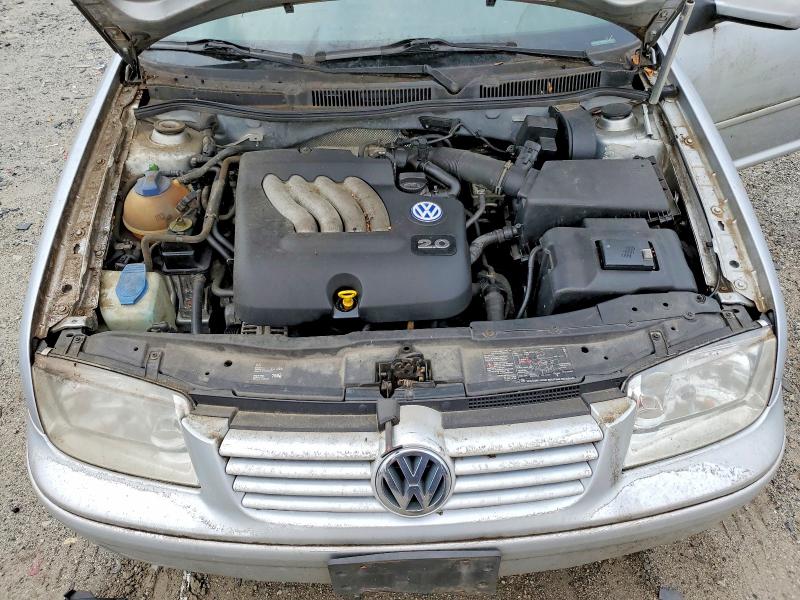 2002 Volkswagen Jetta მანქანა იყიდება აუქციონზე, vin: 3VWSK69M62M194901, აუქციონის ნომერი: 64513786