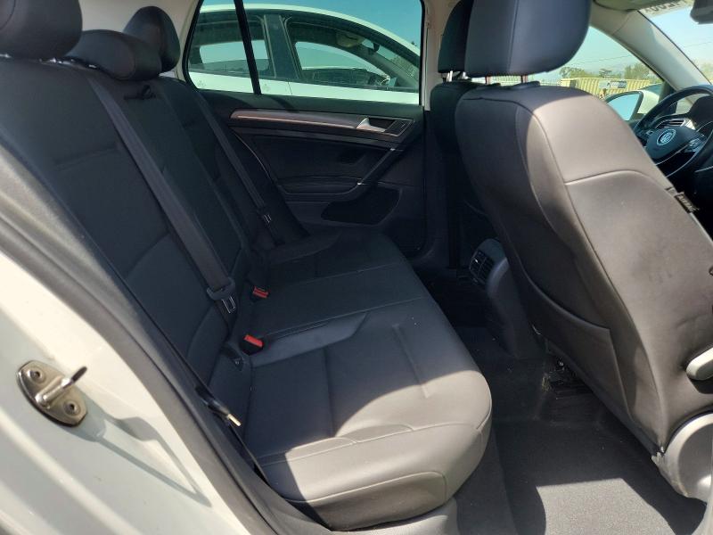 64414206 :رقم المزاد ، WVWPR7AU4HW953446 vin ، 2017 Volkswagen E-golf مزاد بيع