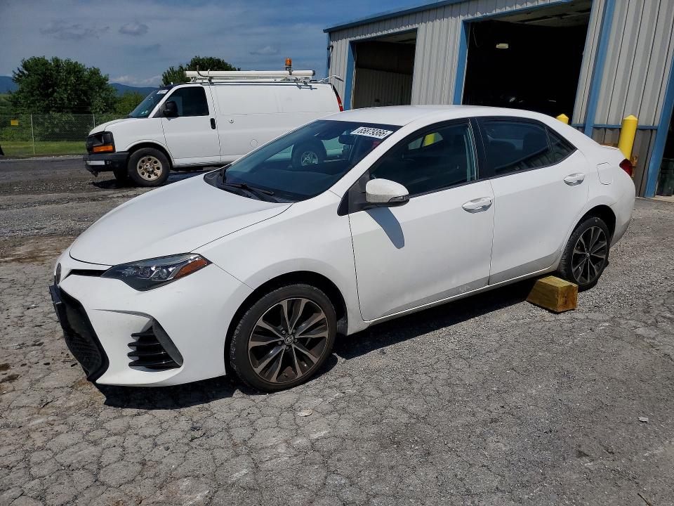 Auction sale of the 2018 Toyota Corolla, vin: 2T1BURHE3JC046544, lot number: 65879366