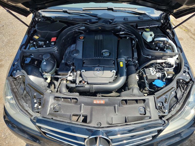 64946056 :رقم المزاد ، WDDGF4HB5EA953918 vin ، 2014 Mercedes-benz C مزاد بيع