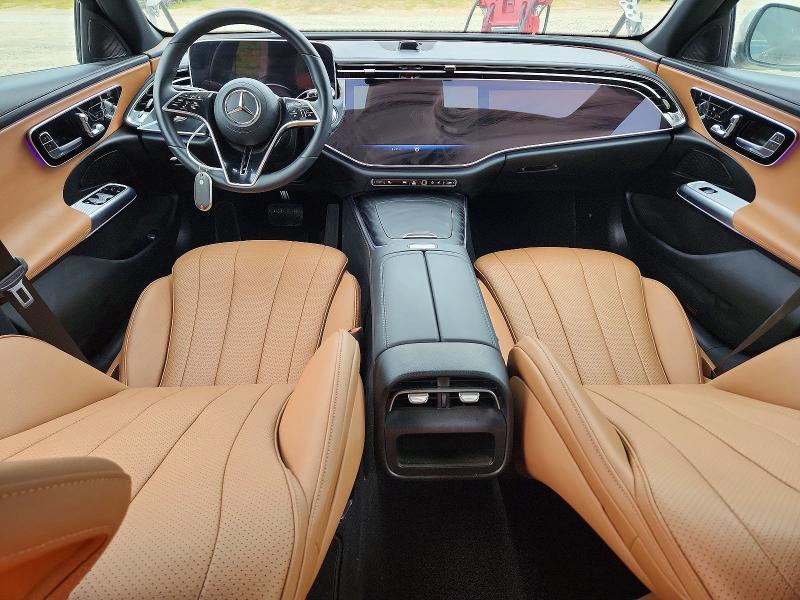 Продажа на аукционе авто 2026 Mercedes-benz E, vin: W1KLF4GBXTA203539, номер лота: 61354456