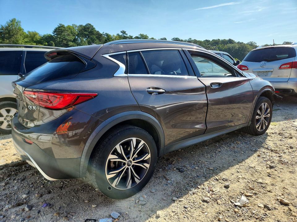 Продаж на аукціоні авто 2018 Infiniti Qx30, vin: SJKCH5CR0JA048670, номер лоту: 65236046
