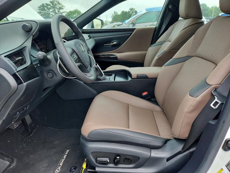 63581616 :رقم المزاد ، 58ADA1C18SU062321 vin ، 2025 Lexus Es 300h مزاد بيع