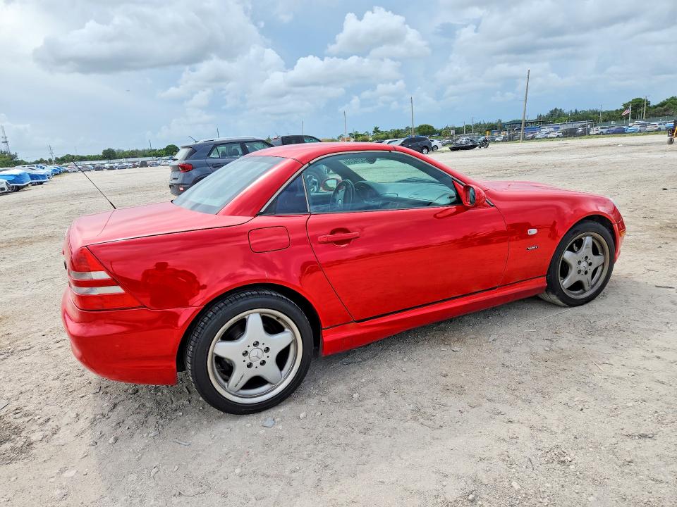 Продаж на аукціоні авто 1999 Mercedes-benz Slk, vin: WDBKK47F0XF137949, номер лоту: 64214366