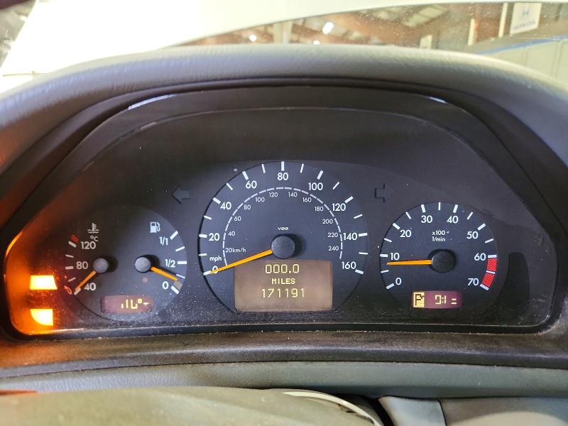 Продаж на аукціоні авто 2002 Mercedes-benz Clk, vin: WDBLK65G02T119831, номер лоту: 64968156