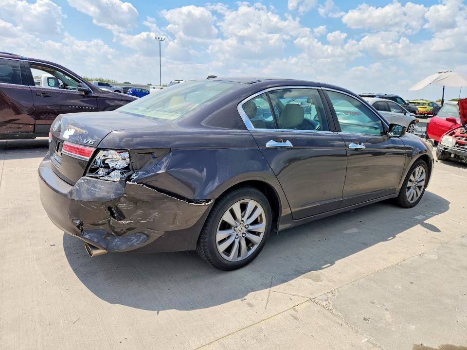 66752716 :رقم المزاد ، 1HGCP3F89BA032919 vin ، 2011 Honda Accord مزاد بيع