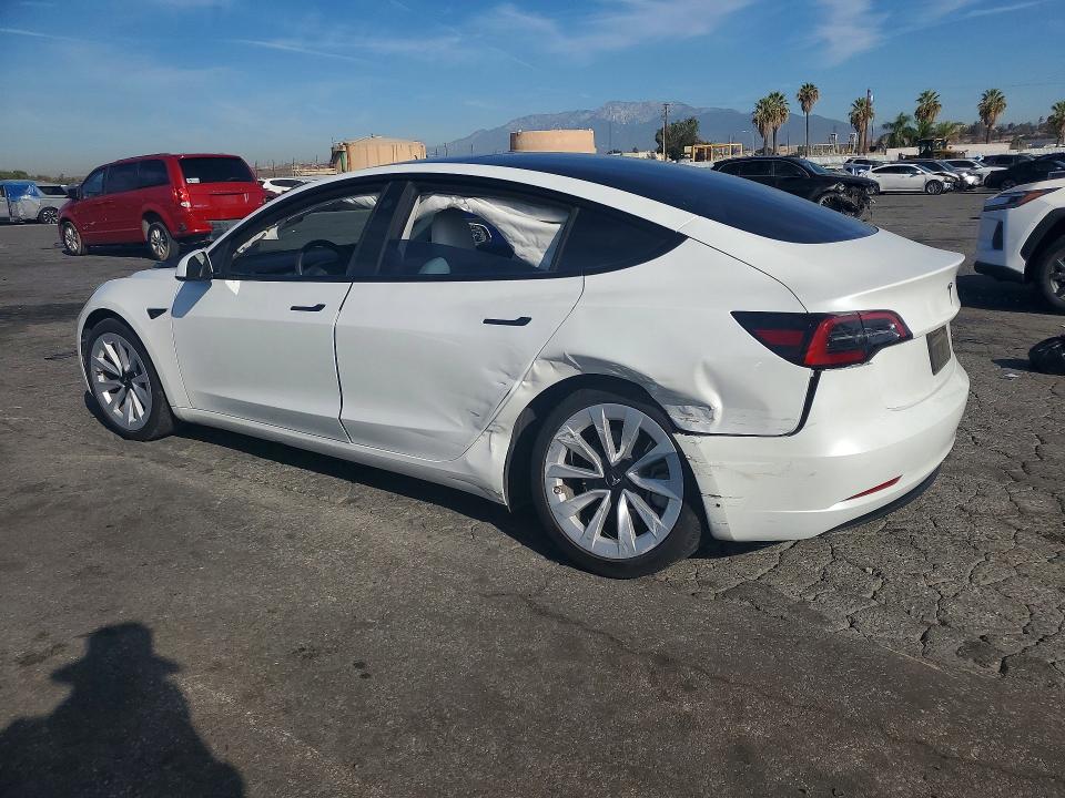2023 Tesla Model 3 მანქანა იყიდება აუქციონზე, vin: 5YJ3E1EAXPF647944, აუქციონის ნომერი: 65744886