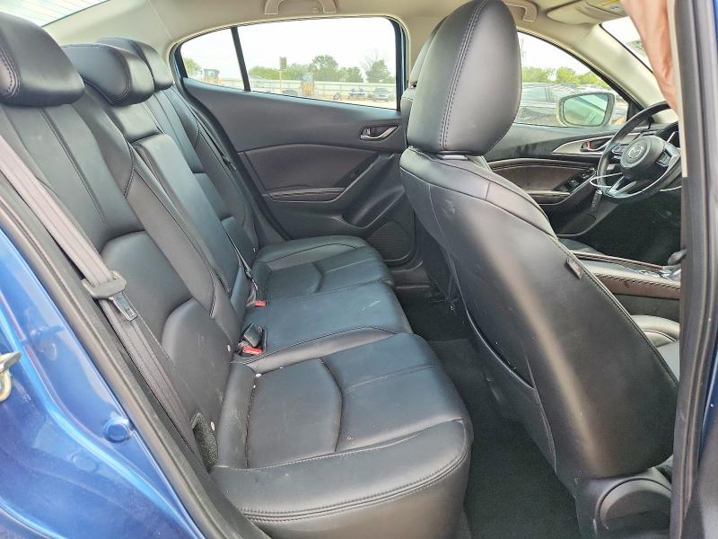 64164706 :رقم المزاد ، 3MZBN1V76HM150674 vin ، 2017 Mazda 3 مزاد بيع