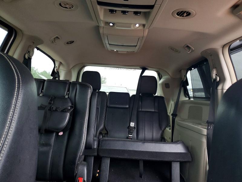 64722016 :رقم المزاد ، 2C4RC1CG3DR574939 vin ، 2013 Chrysler Town & Country مزاد بيع
