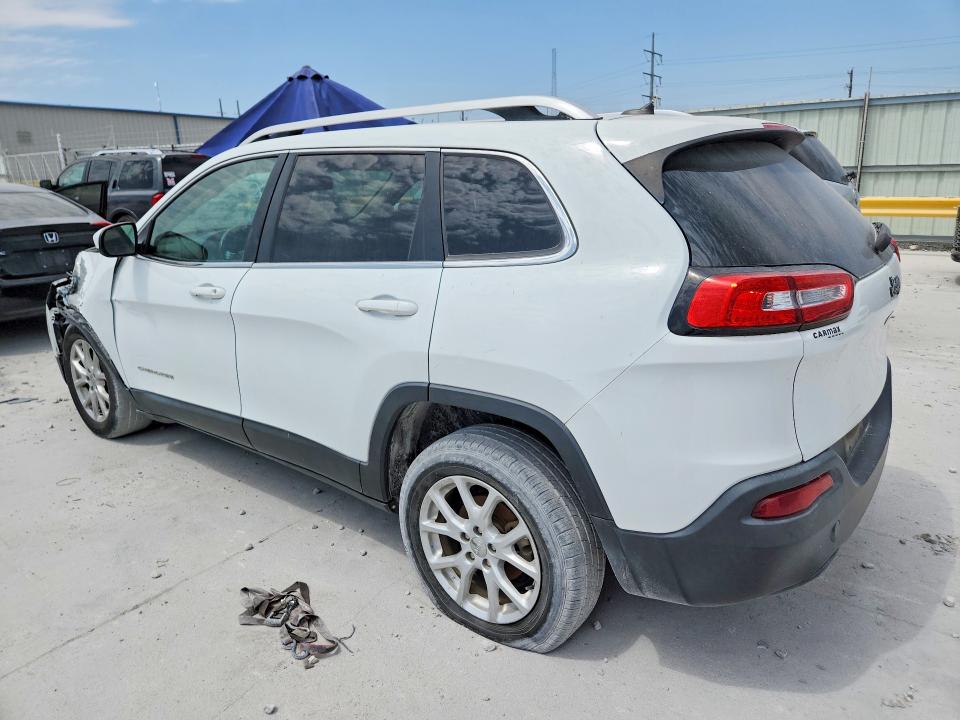 66230596 :رقم المزاد ، 1C4PJLCB8FW642577 vin ، 2015 Jeep Cherokee مزاد بيع