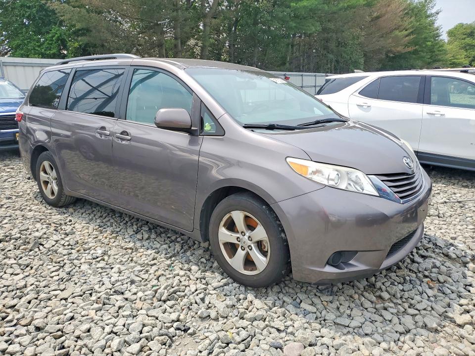 Aukcja sprzedaży 2015 Toyota Sienna, vin: 5TDKK3DC7FS552979, numer aukcji: 64575356