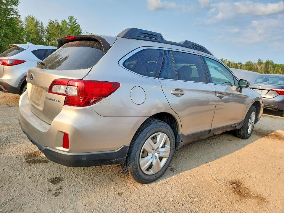 63154576 :رقم المزاد ، 4S4BSCAC2F3315852 vin ، 2015 Subaru Outback مزاد بيع
