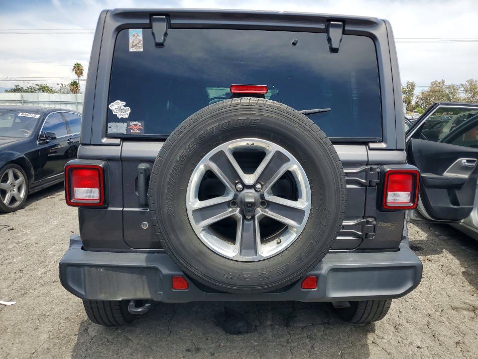 2018 Jeep Wrangler Unlimited მანქანა იყიდება აუქციონზე, vin: 1C4HJXEG1JW311207, აუქციონის ნომერი: 64810006