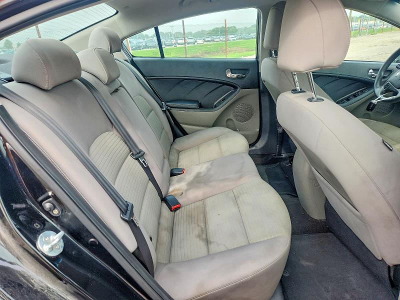 64715006 :رقم المزاد ، KNAFX4A61F5375663 vin ، 2015 Kia Forte مزاد بيع