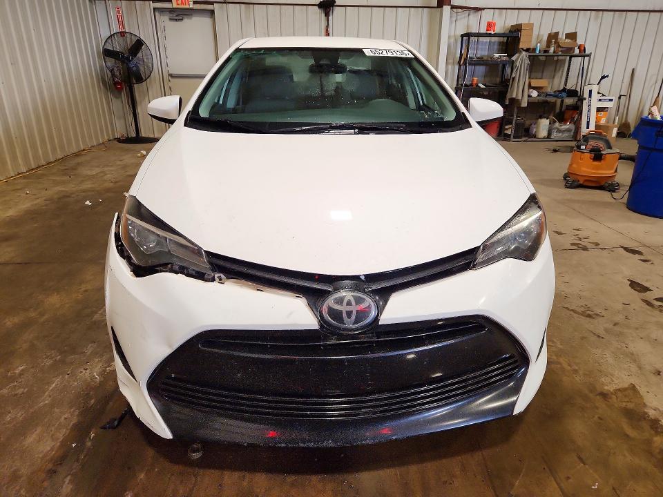 Aukcja sprzedaży 2018 Toyota Corolla, vin: 2T1BURHE8JC058088, numer aukcji: 65279136